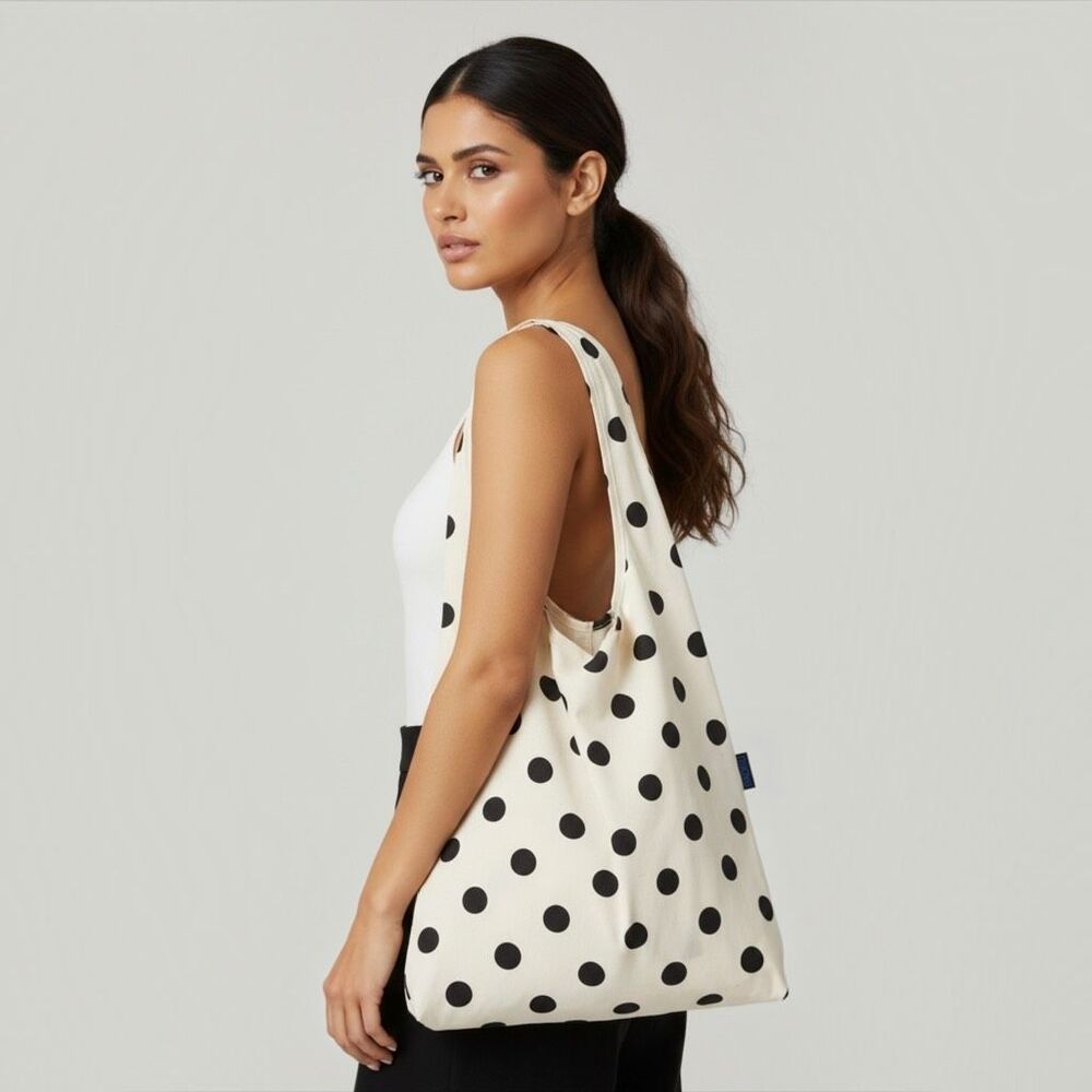 BAGGU Polka Dot Patterned Standard Reusable Tote Bag Nylon Foldable Shopper NWT